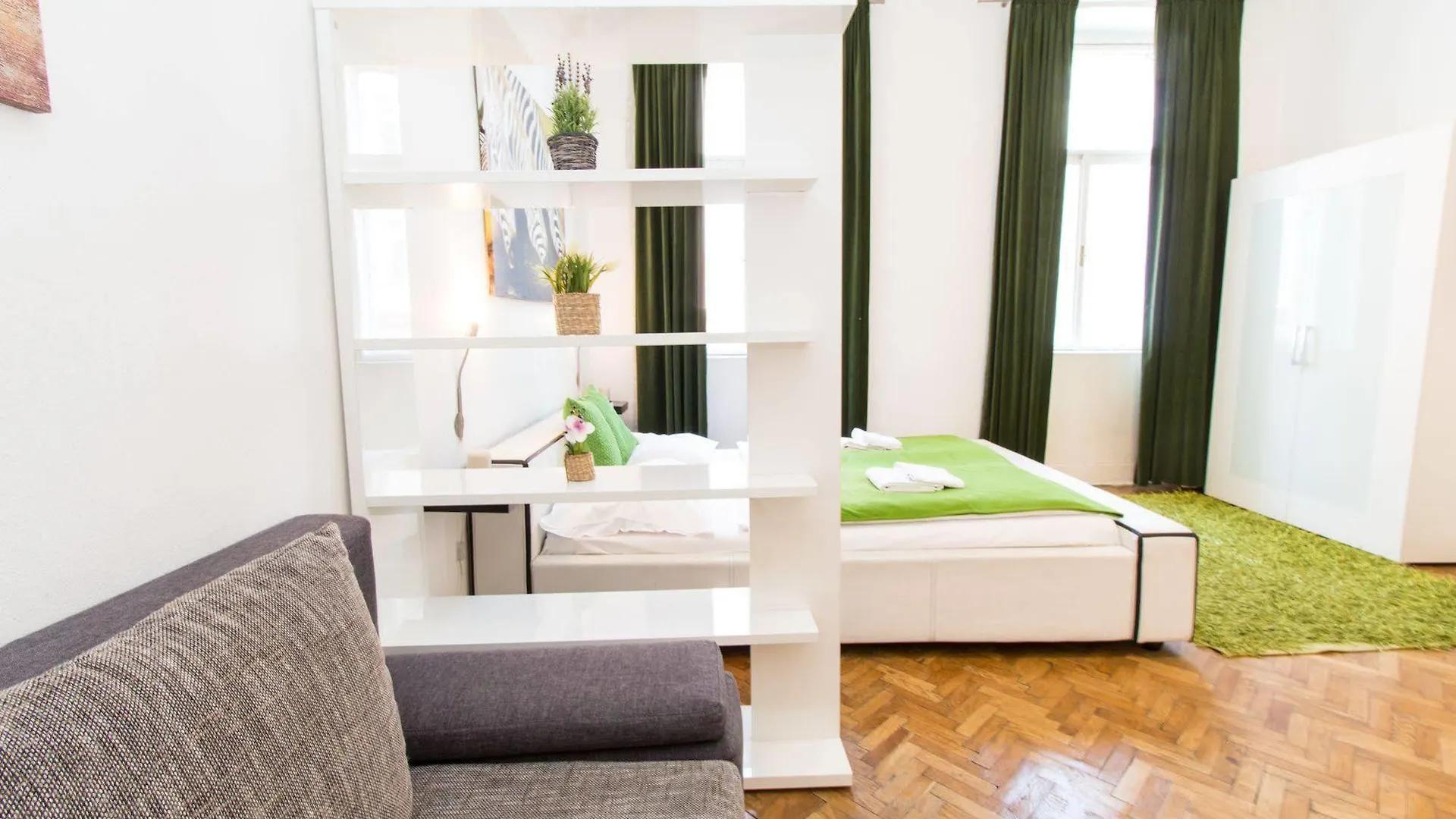 Checkvienna - Siebenbrunnengasse Hotel