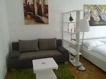 Checkvienna - Siebenbrunnengasse Hotel